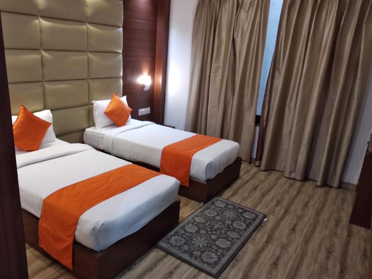 Hotel Marygold Agra  Zewnętrze zdjęcie