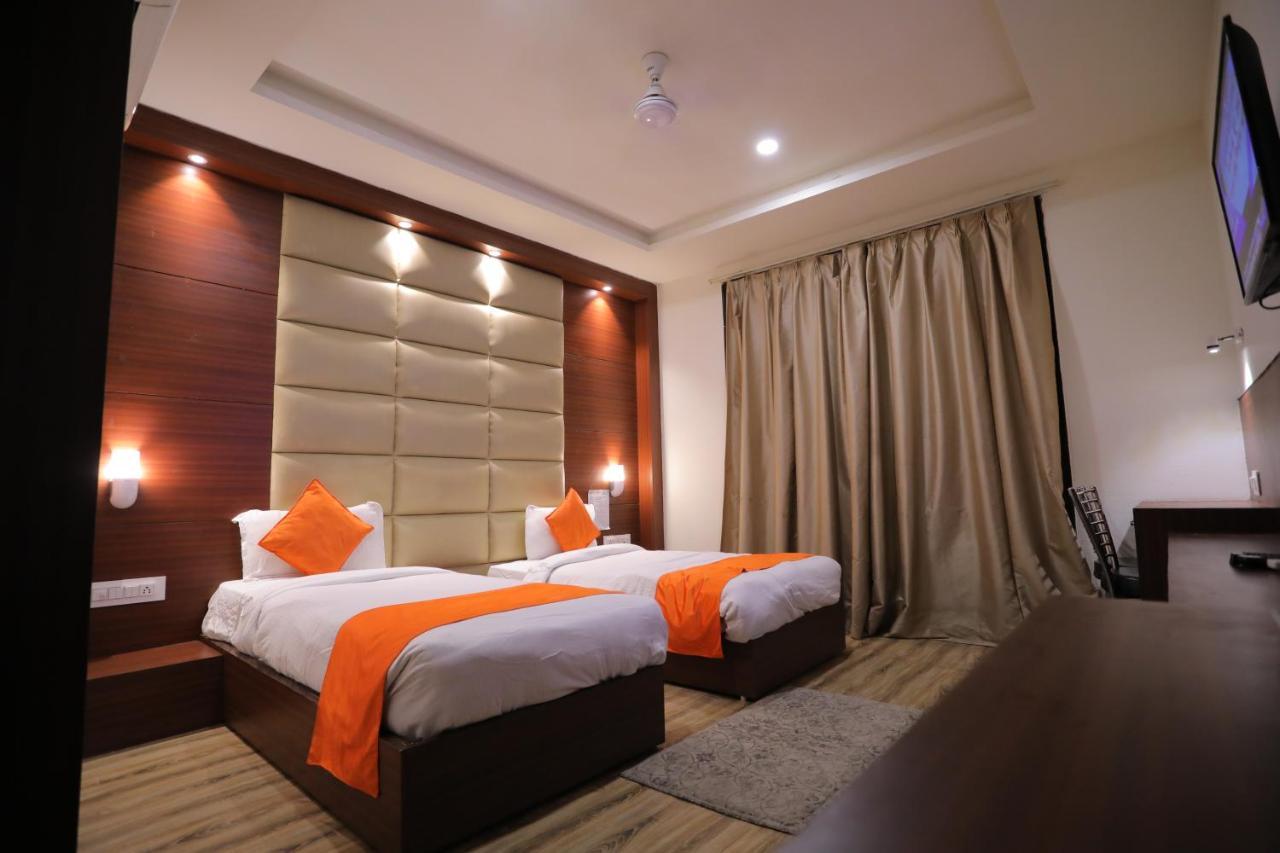 Hotel Marygold Agra  Zewnętrze zdjęcie